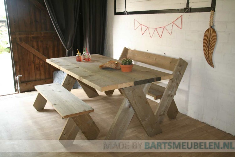 Steigerhouten tafel sittard